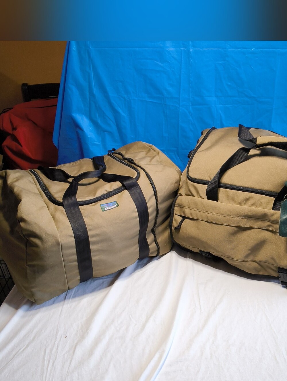 Vintage L.L. Bean Brown Canvas Duffle Bags Weekender Travel Gear Retro Blue Logo - Picture 2 of 16